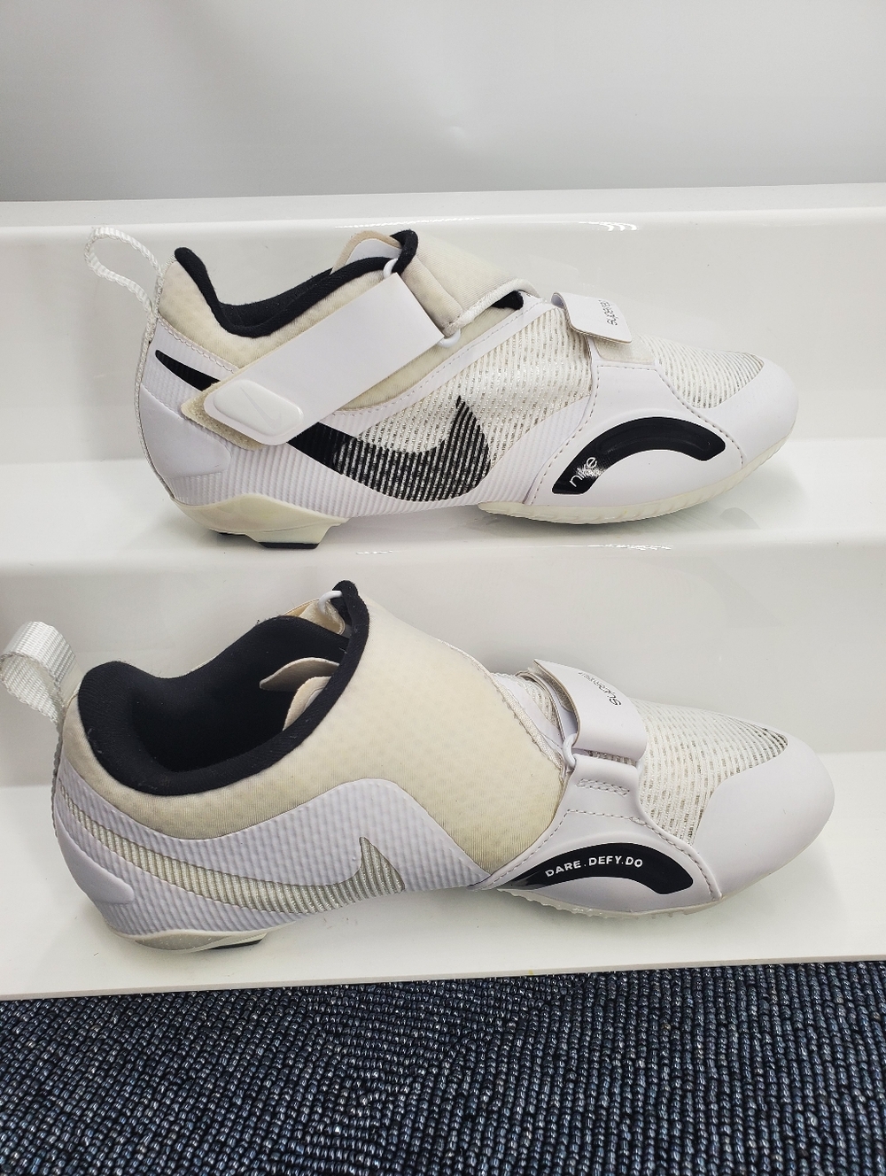 Nike SuperRep Cycle CW2191-100 Men Size 6, Women 7.5